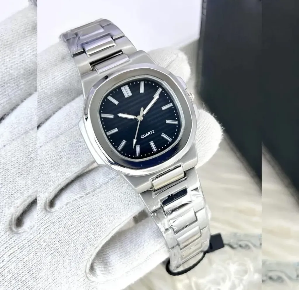 Men Square Watch Black Dial Silver Steel Chain Strap